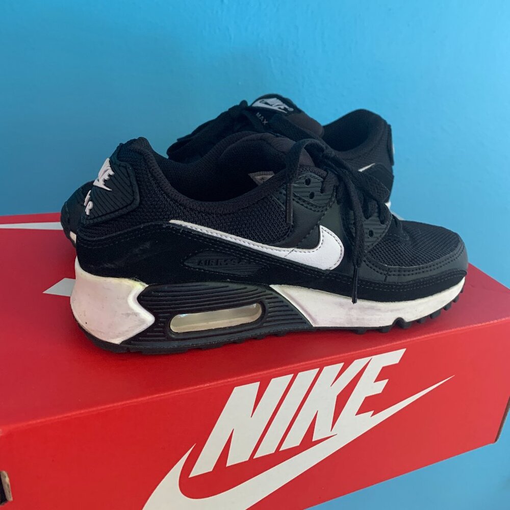 Nike AIR MAX 90 - Women's Casual Sneakers, Black White CQ2560-001 US Size 6